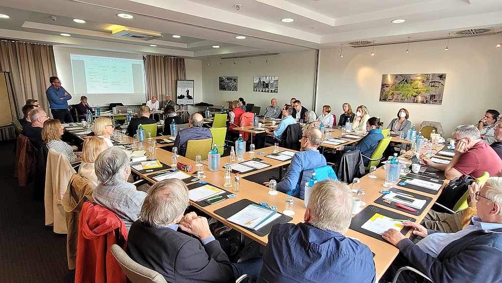 Der Hauptausschuss diskutierte in Dortmund aktuelle schul- und verbandspolitische Themen.