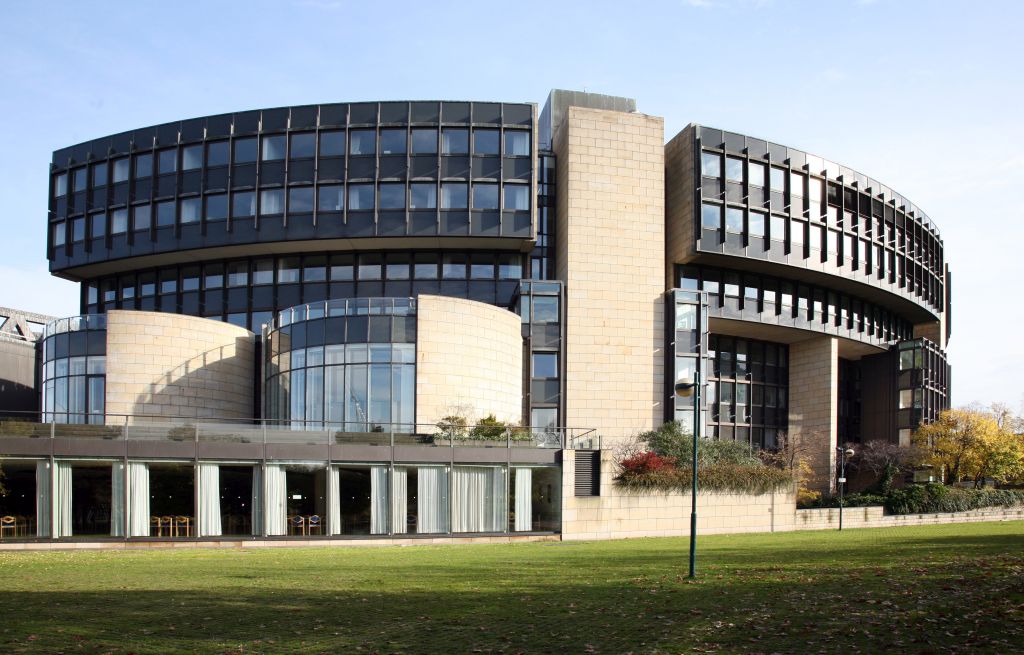 Landtagsgebäude in Düsseldorf, Foto: Adobe Stock